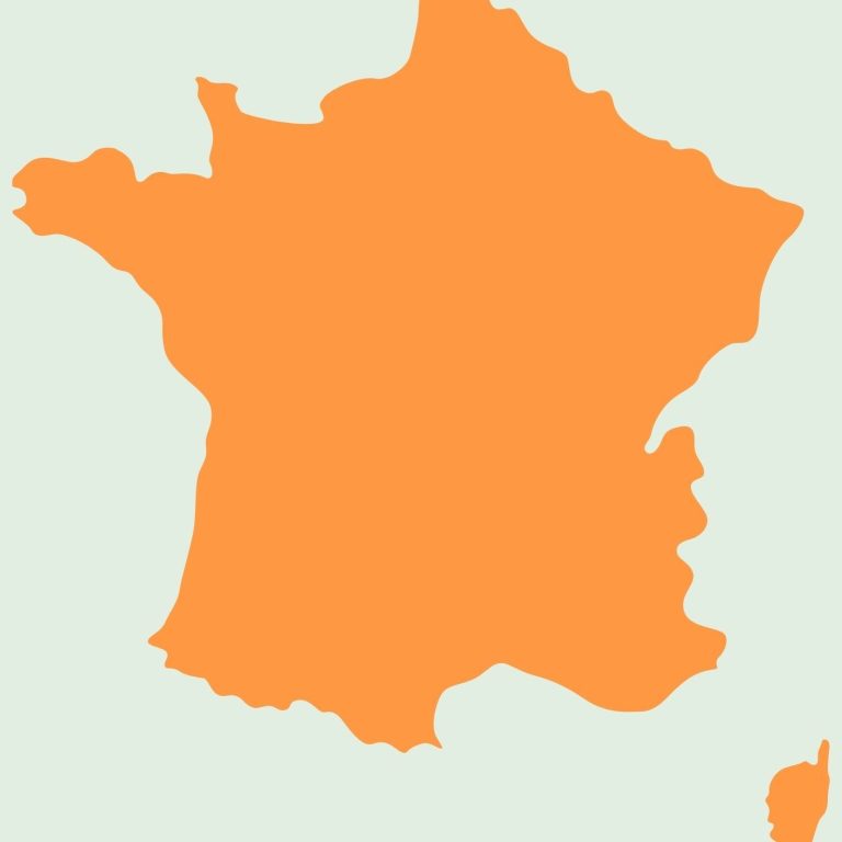 Carte de la France en orange sur fond clair.